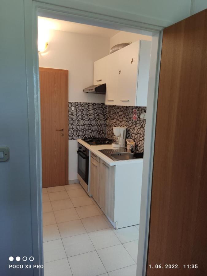 Apartmani Bruna Bilice Vrulje  Extérieur photo